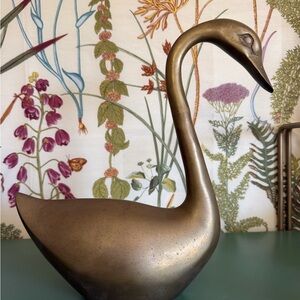 Elegant Gold Swan Sculpture